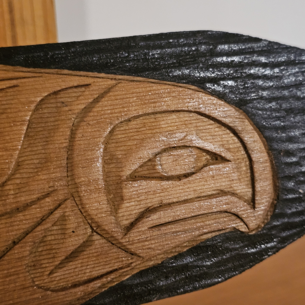 Indigenous Pacific Northwest Coast Cedar Salmon Carving, signed Cecil Dawson - Picture 3 of 10